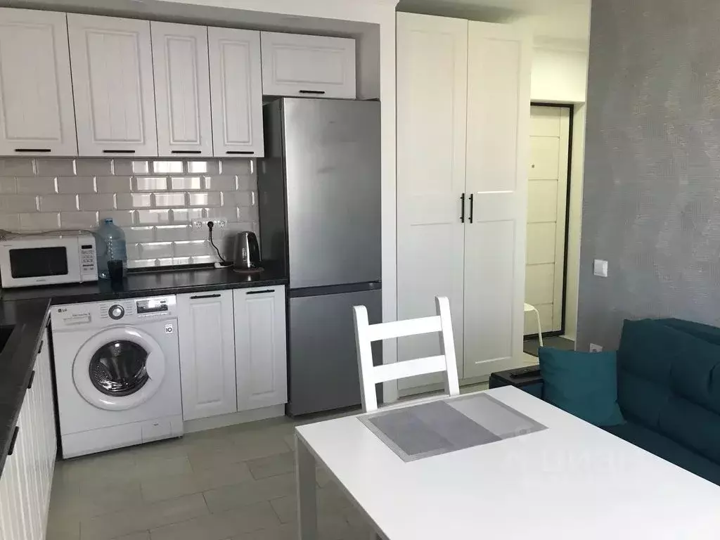 2-к кв. Крым, Евпатория ул. 9 Мая, 55Б (59.0 м) - Фото 1