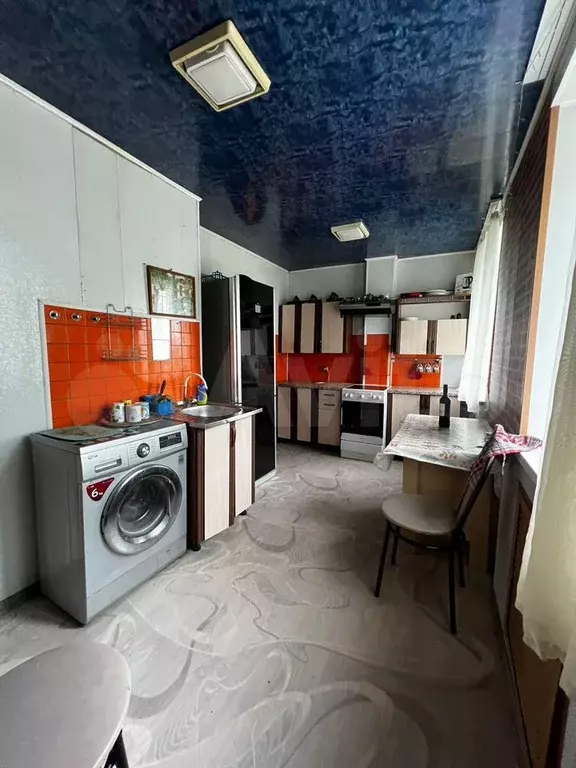 3-к. квартира, 54,5 м, 1/6 эт. - Фото 0