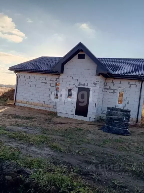 Дом в Ярославская область, Ярославский район, Кузнечихинское с/пос, с. ... - Фото 1