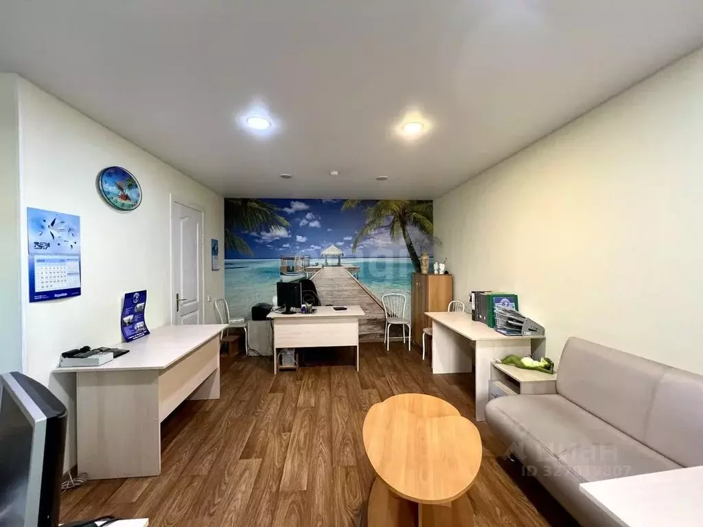 Торговая площадь в Курганская область, Курган ул. Красина, 43 (37 м) - Фото 1