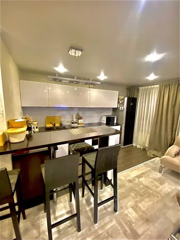 2-к кв. Волгоградская область, Волгоград ул. Балакирева, 2 (37.9 м) - Фото 1