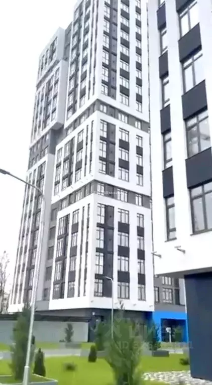 2-к кв. Крым, Симферополь ул. Грибоедова, 7 (51.08 м) - Фото 0