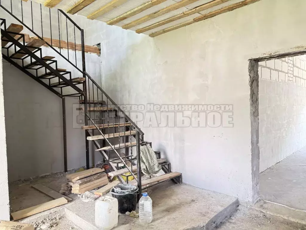 Дом в Смоленская область, Смоленск ул. Гоголя, 3 (220 м) - Фото 0