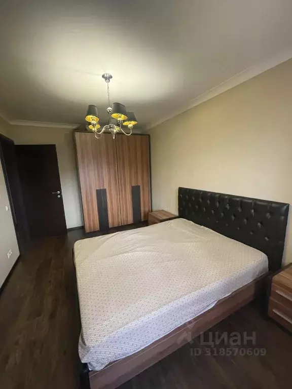 3-к кв. Москва ул. Ивана Бабушкина, 3 (76.0 м) - Фото 0