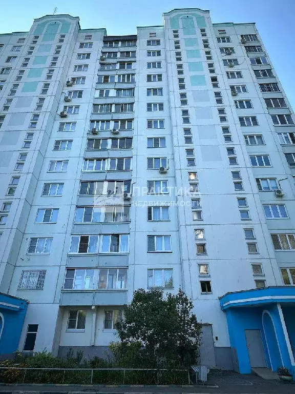 Продается 2-комнатная квартира - Фото 1