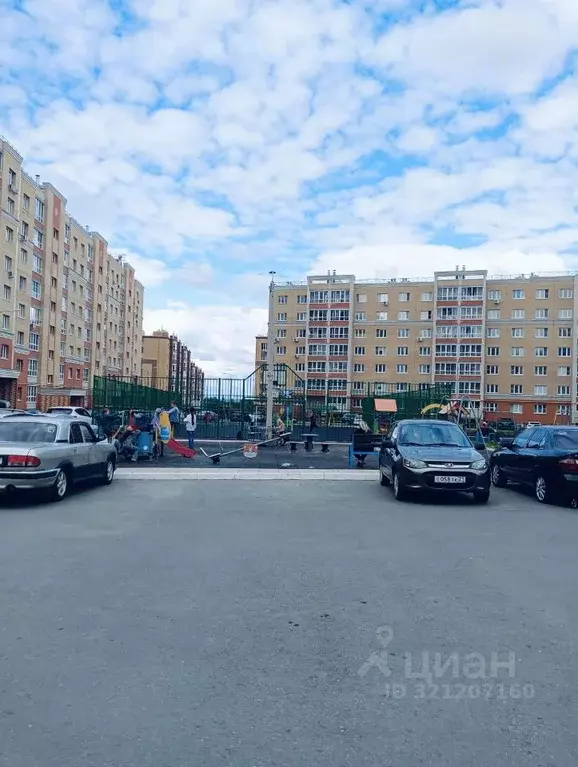 1-к кв. Чувашия, Чебоксары ул. Поэта Георгия Андреевича Ефимова, 2 ... - Фото 0