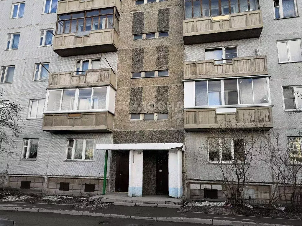 2-к кв. Новосибирская область, Новосибирск Широкая ул., 111 (54.8 м) - Фото 0