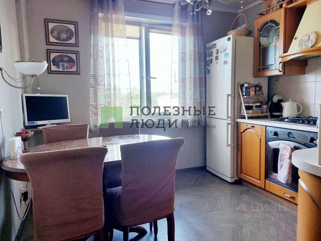 3-к кв. Иркутская область, Ангарск 219-й кв-л, 2 (64.0 м) - Фото 1