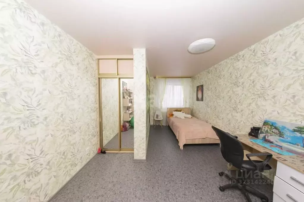 3-к кв. Кемеровская область, Кемерово просп. Шахтеров, 74Б (86.4 м) - Фото 2