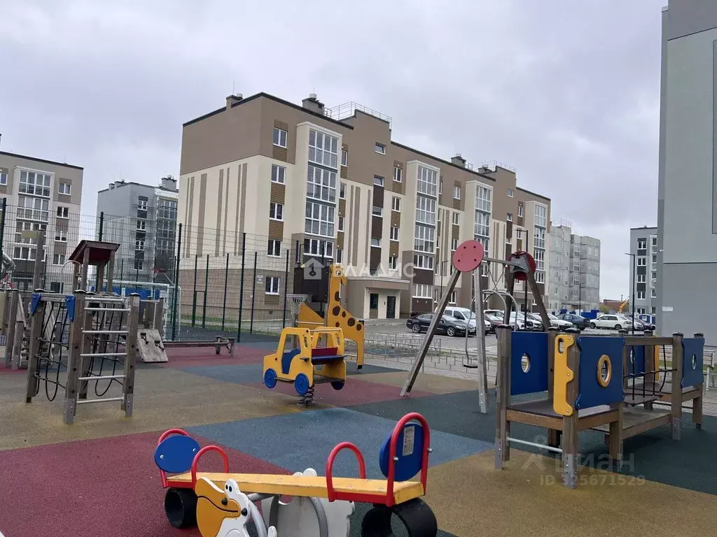 3-к кв. Калининградская область, Гурьевский муниципальный округ, пос. ... - Фото 1