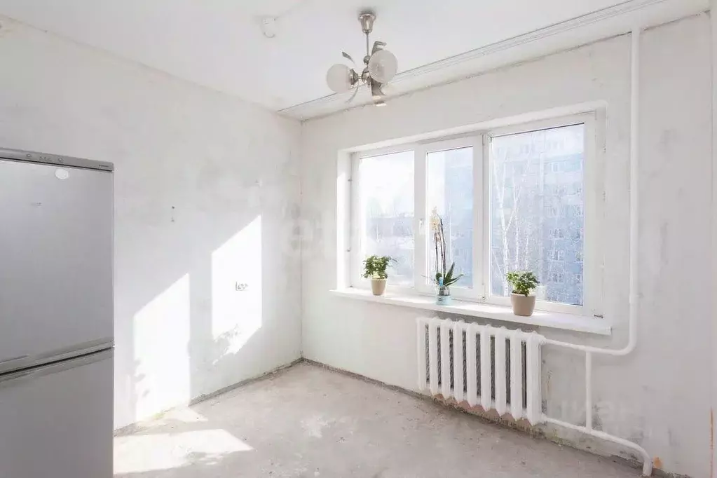 Комната Ханты-Мансийский АО, Сургут просп. Мира, 31 (10.0 м) - Фото 1
