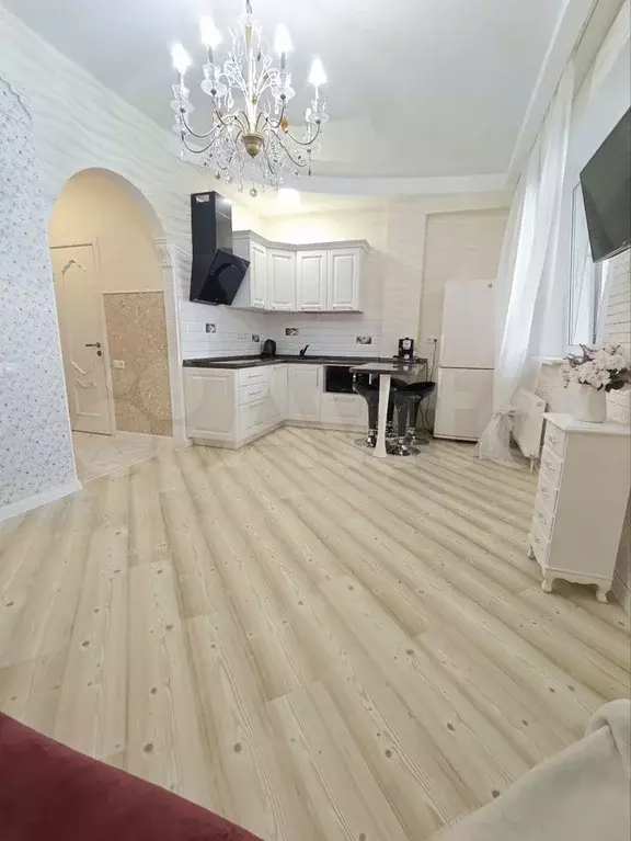 Квартира-студия, 38 м, 6/17 эт. - Фото 1