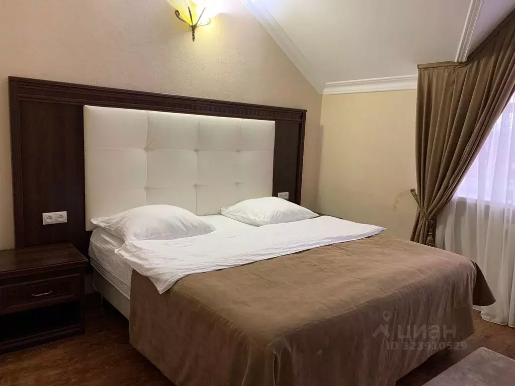 Комната Карачаево-Черкесия, Черкесск Октябрьская ул., 405 (21.0 м) - Фото 1