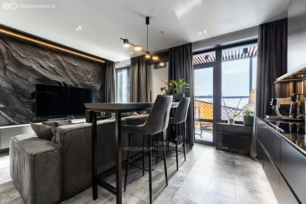 Квартира-студия: Казань, улица Короленко, 28Б (40 м) - Фото 2