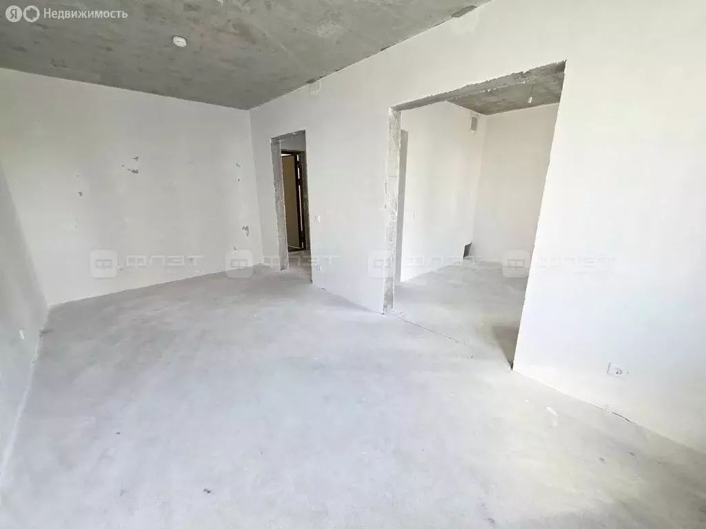 1-комнатная квартира: Казань, улица Александра Курынова, 10к2 (32 м) - Фото 2