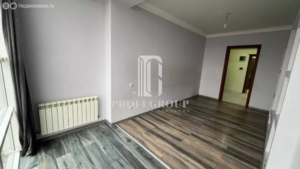 2-комнатная квартира: Махачкала, Заморская улица, 4 (79 м) - Фото 1