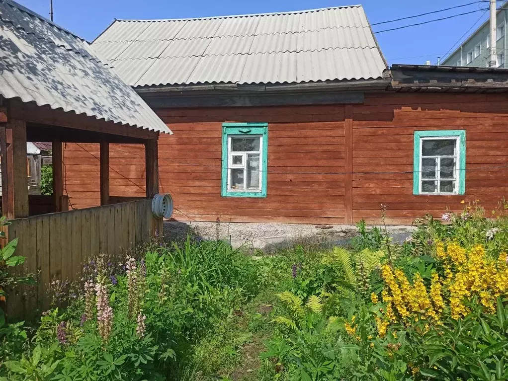 Дом в Алтайский край, Барнаул Паровозная ул., 45 (45 м) - Фото 0