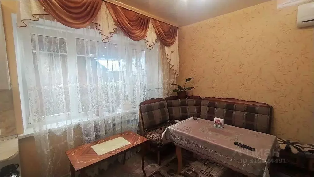 Дом в Краснодарский край, Щербиновский район, Старощербиновская ст-ца ... - Фото 1