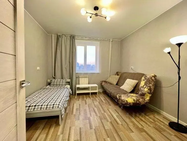 3-к кв. Санкт-Петербург Школьная ул., 114к2 (85.0 м) - Фото 0