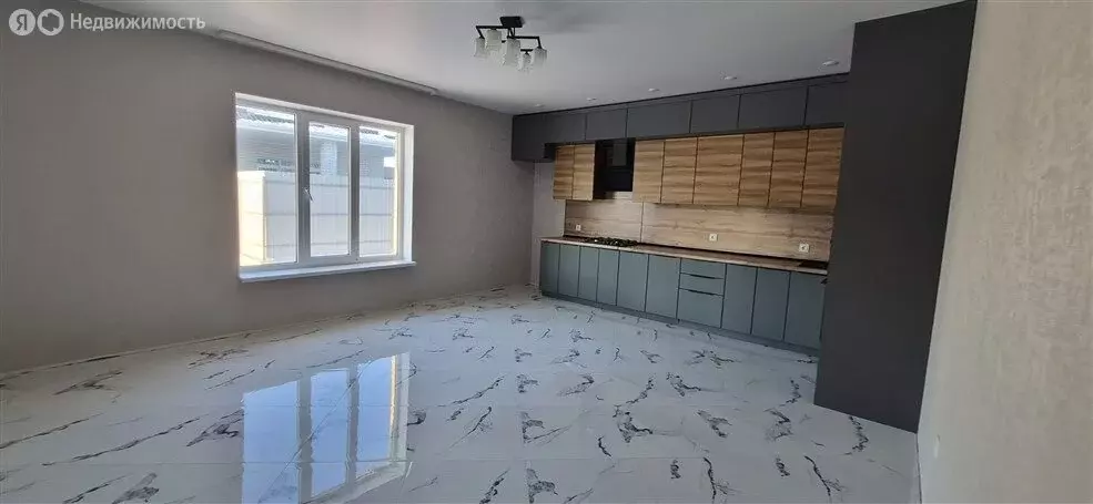 Дом в Михайловск, улица Николая Пирогова (170 м) - Фото 2