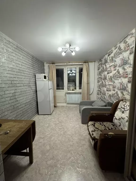 Комната 13 м в 5-к., 2/15 эт. - Фото 0