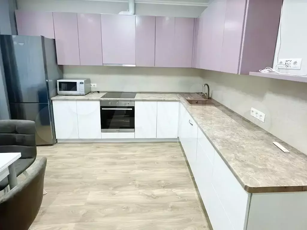 2-к. квартира, 59 м, 8/16 эт. - Фото 0
