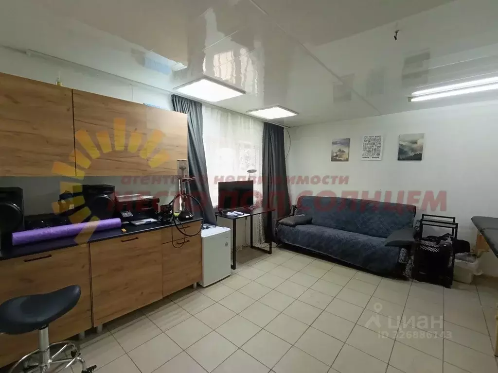 Помещение свободного назначения в Краснодарский край, Ейск ул. Карла ... - Фото 2