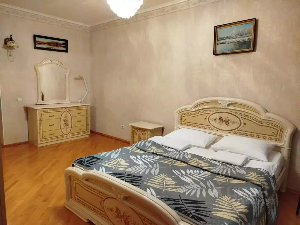 3-к кв. Рязанская область, Рязань ул. Есенина, 41 (108.0 м) - Фото 1