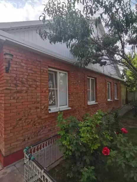 Дом в Волгодонск, улица Ветеранов, 2Б (90 м) - Фото 1
