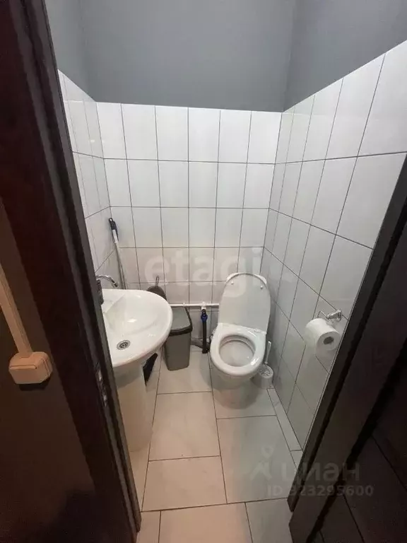 Помещение свободного назначения в Калужская область, Медынь ул. ... - Фото 2