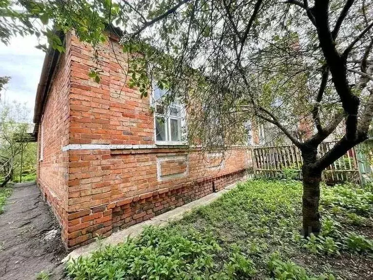 Дом в Белгородская область, Белгород ул. Плеханова (40 м) - Фото 1