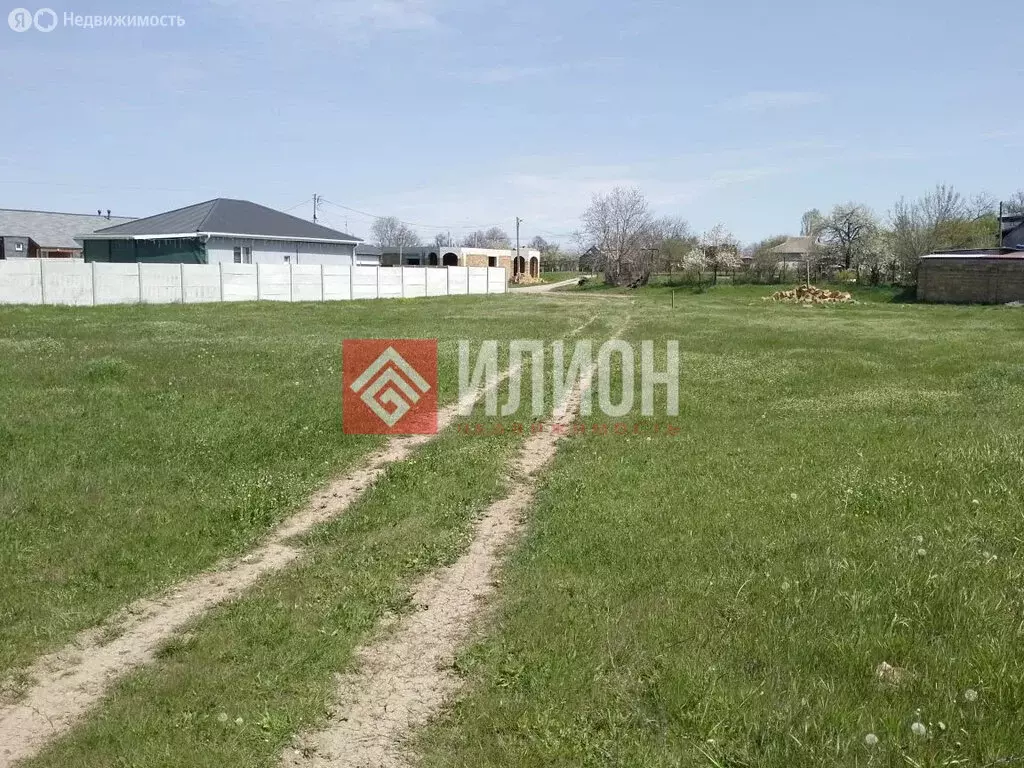 Участок в Симферопольский район, посёлок городского типа Гвардейское ... - Фото 2