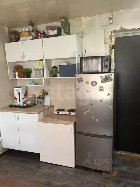 Комната Тюменская область, Тюмень ул. 50 лет Октября, 62а (12.5 м) - Фото 1