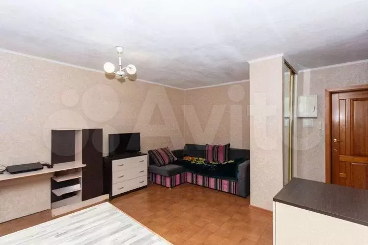 1-к. квартира, 30м, 5/5эт. - Фото 0