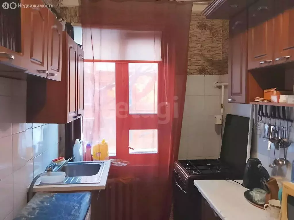 2-комнатная квартира: Омская область, рабочий посёлок Таврическое, ... - Фото 1