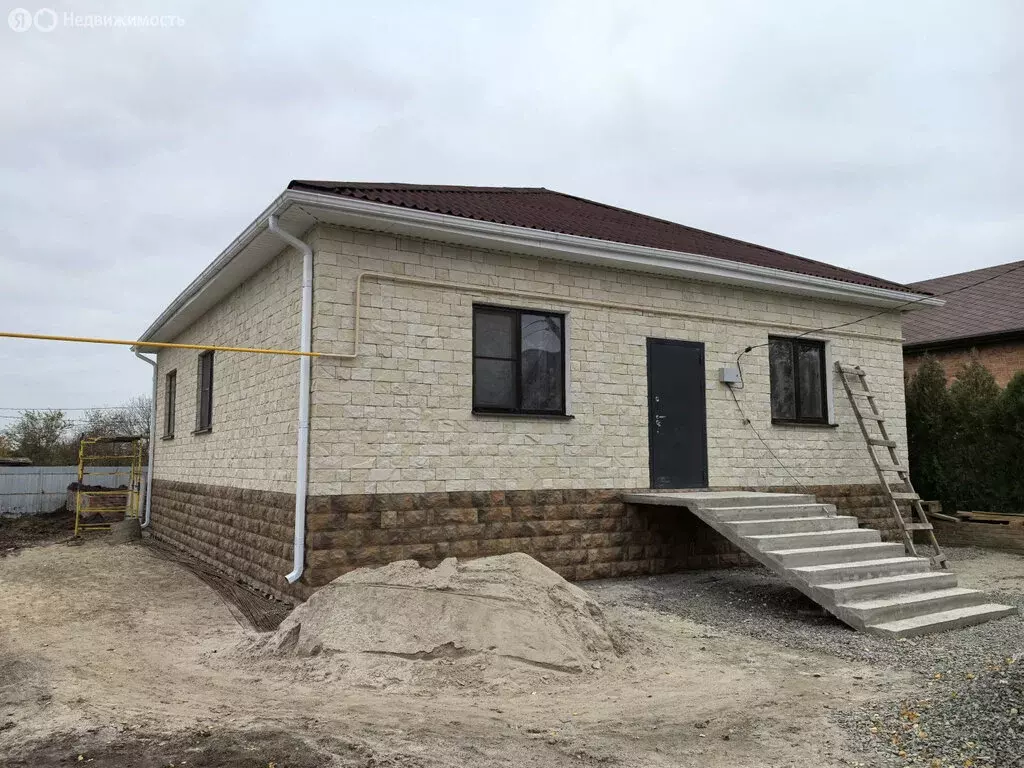 Дом в село Кагальник, Пролетарская улица (112 м) - Фото 1