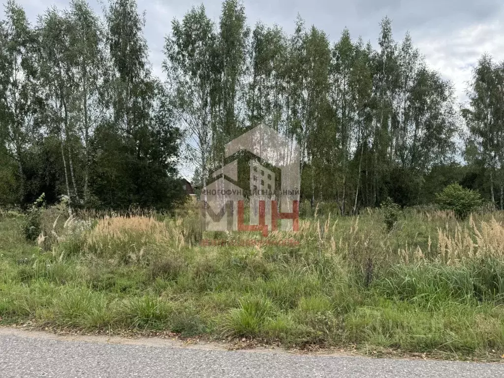 Участок в Тверская область, Конаковский муниципальный округ, д. ... - Фото 1