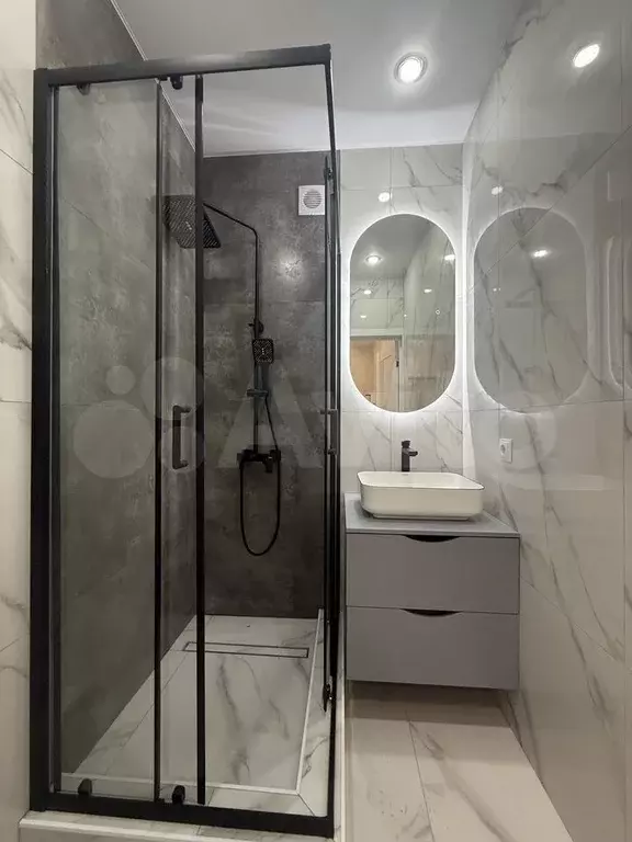 2-к. квартира, 58 м, 2/4 эт. - Фото 1