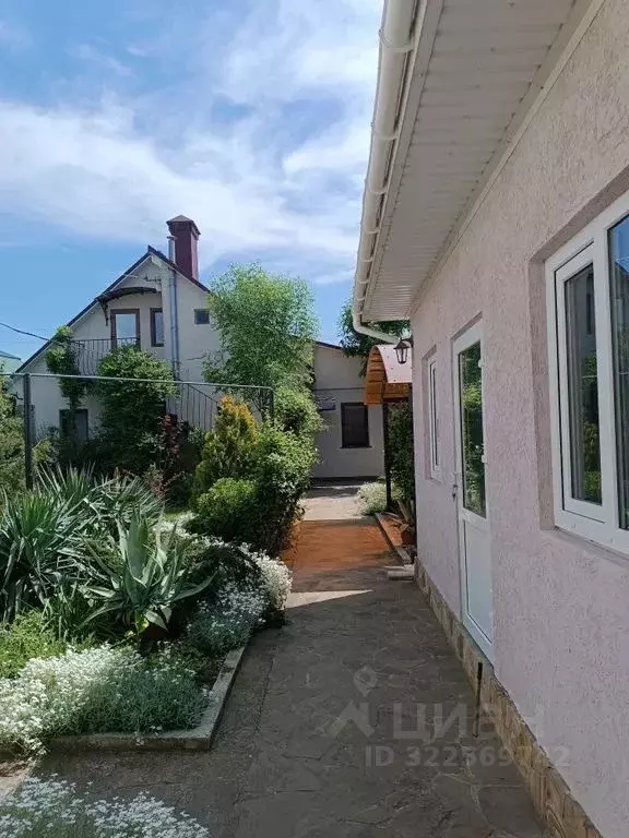 Дом в Крым, Феодосия муниципальный округ, Приморский пгт ул. Гайдара, ... - Фото 2