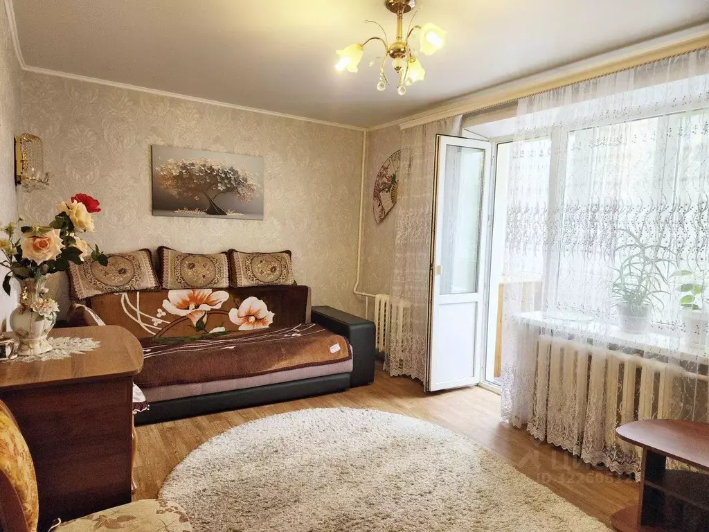 2-к кв. Ростовская область, Таганрог Комсомольский бул., 31 (43.3 м) - Фото 0