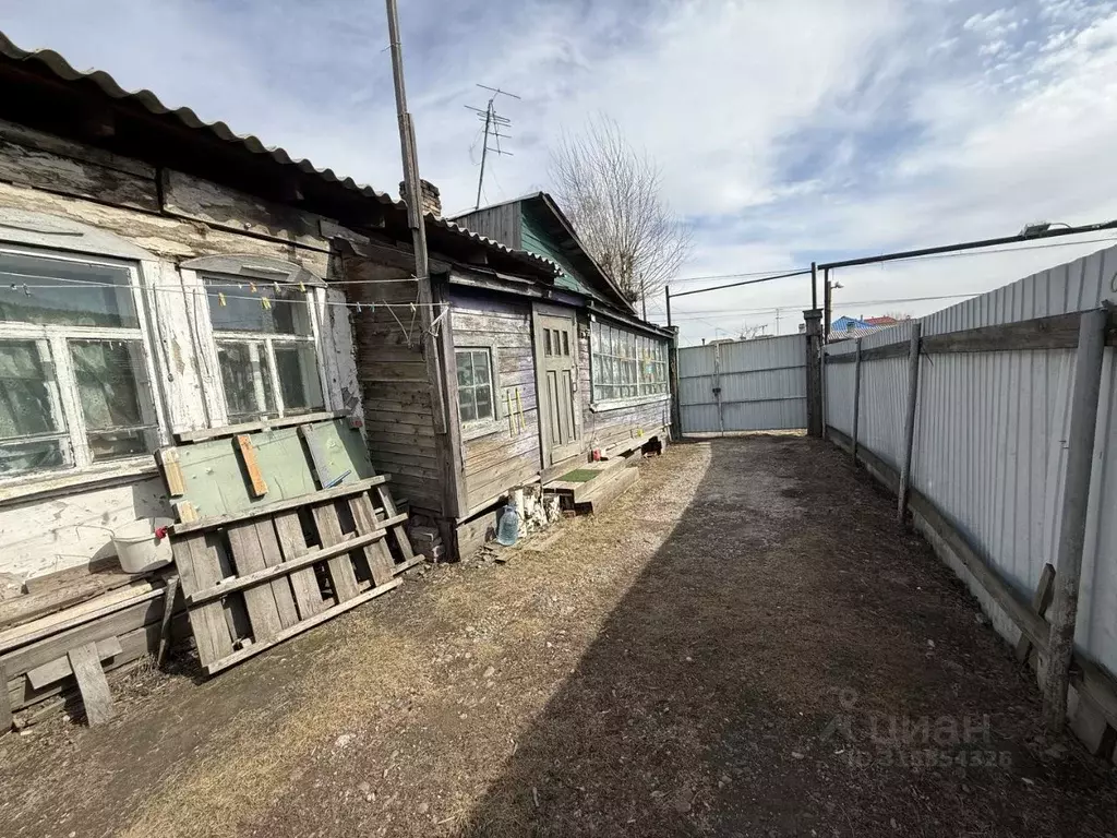 2-к кв. Красноярский край, Красноярск Линейная ул., 39 (41.3 м) - Фото 1