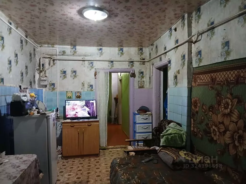 3-к кв. Краснодарский край, Абинский район, Ахтырское городское ... - Фото 1