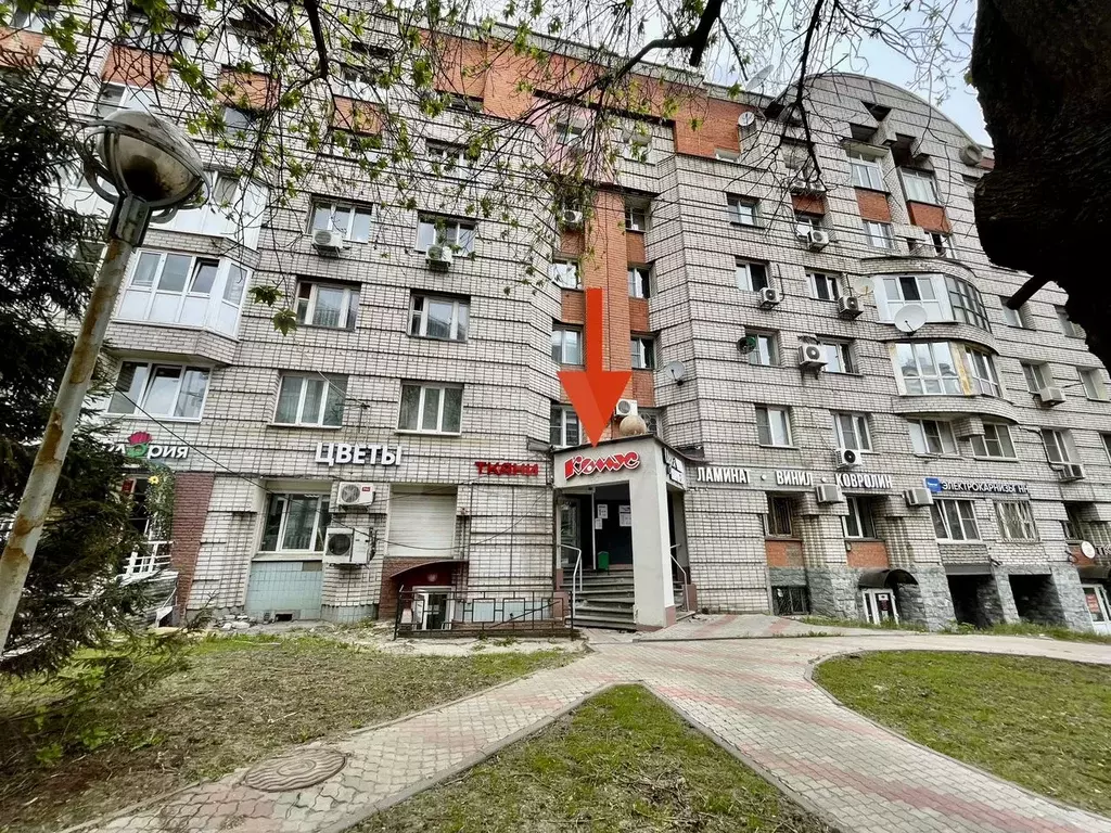 Помещение на красной линии - Фото 1