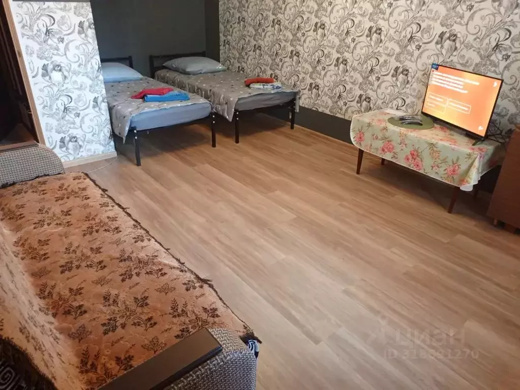 1-к кв. Смоленская область, Вязьма Полевая ул., 43 (40.0 м) - Фото 1