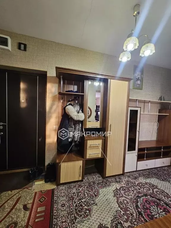 1-к кв. Ханты-Мансийский АО, Сургут Комсомольский просп., 19 (53.5 м) - Фото 2