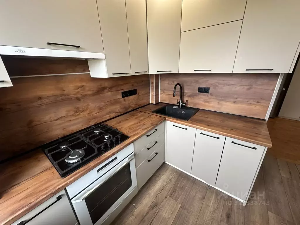 2-к кв. Калужская область, Калуга ул. Шахтеров, 5 (44.7 м) - Фото 1