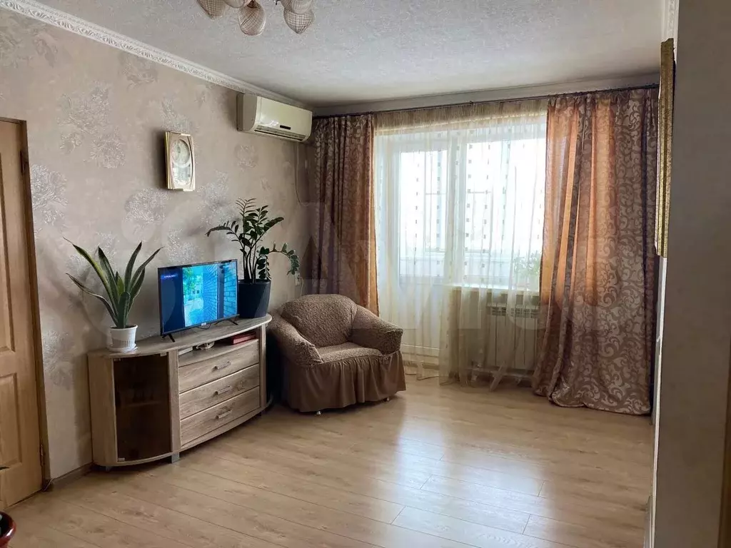 4-к. квартира, 41 м, 4/4 эт. - Фото 0