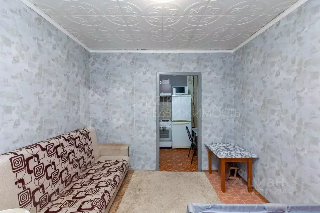 2-к кв. Тюменская область, Тюмень ул. Республики, 248 (33.1 м) - Фото 1