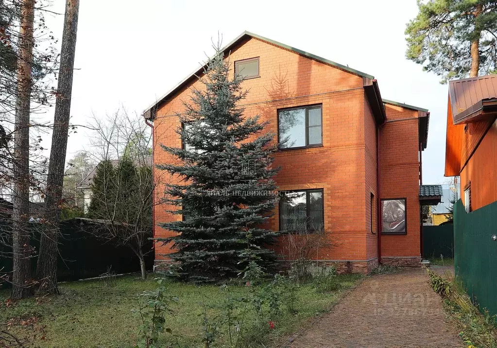 Дом в Московская область, Пушкино Клязьма мкр, Крыловская ул., 33 (165 ... - Фото 1