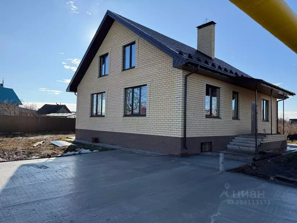 Коттедж в Татарстан, Тукаевский район, Малошильнинское с/пос, с. ... - Фото 1